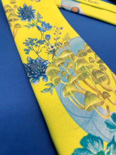 Load image into Gallery viewer, Vibrant yellow and pale blue ‘Luciferin’ floral silk tie