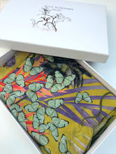 Load image into Gallery viewer, Luxury Lounge Silk Kimono Jacket in size S/M, handmade with unique botanical illustrations &#39;Enticement&#39; print
