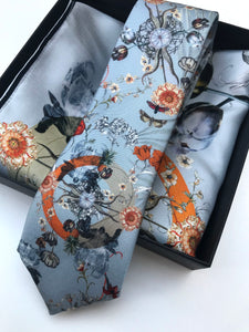Light Blue Luxury Silk Pocket Square and tie in Gift set in box, 'Evolution' design formal wear for weddings or groomsmen gift