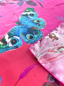 Fuchsia Pink Silk Tie and pocket square set in 'Nectar' butterfly print